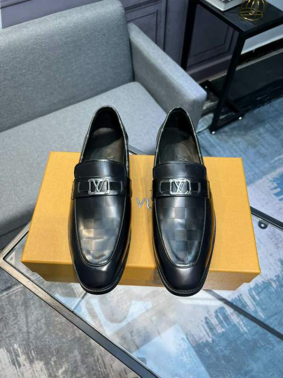 Picture of Louis Vuitton Shoes _SKULVsz38-45mnf051414291